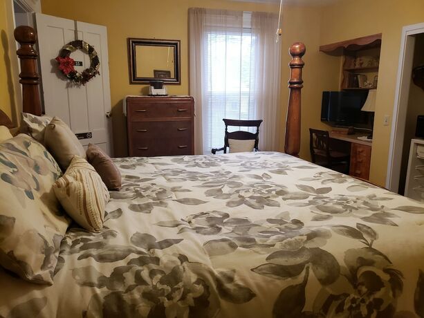 Imagen de la habitación del Hotel The Colonial Motel. Foto 12