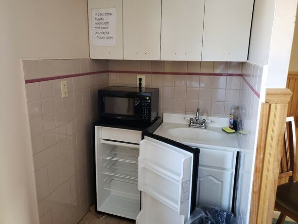 Imagen general del Hotel The Colonial Motel. Foto 3