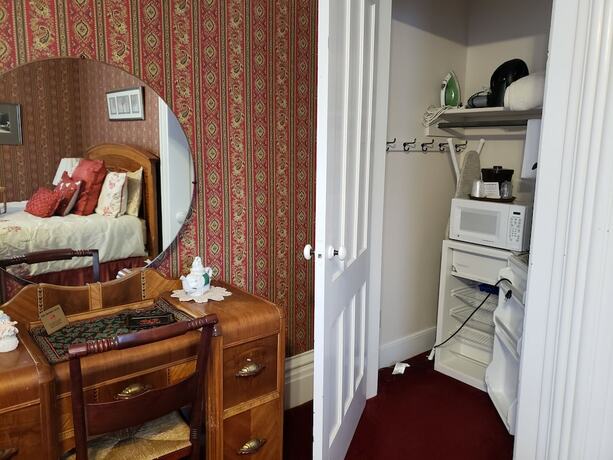 Imagen general del Hotel The Colonial Motel. Foto 7