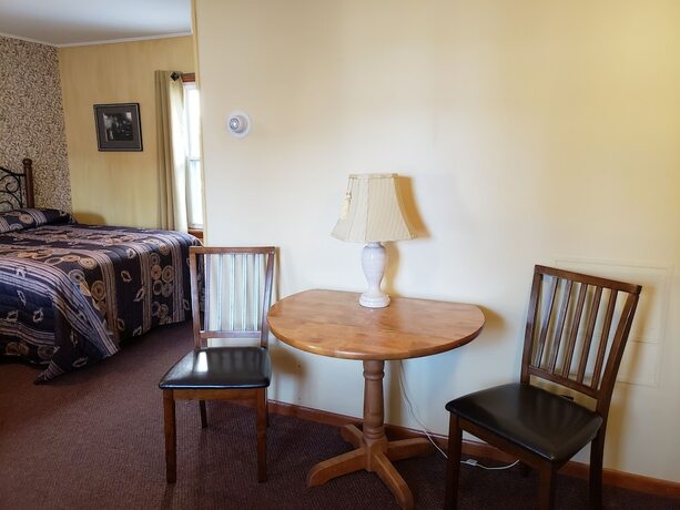 Imagen general del Hotel The Colonial Motel. Foto 8