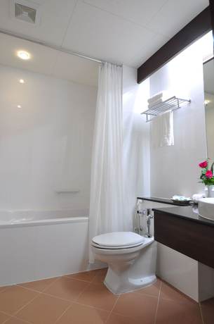 Imagen de la habitación del Hotel The Color Hat Yai. Foto 4