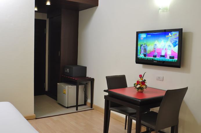 Imagen de la habitación del Hotel The Color Hat Yai. Foto 8