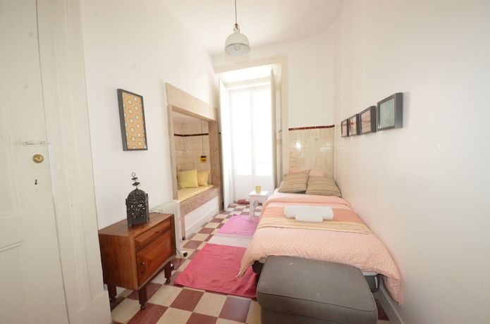 Imagen de la habitación del Hotel The Color Hostel. Foto 12