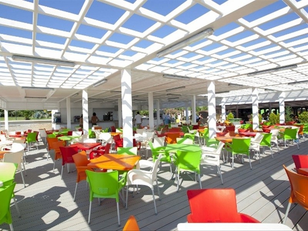 Imagen general del Hotel The Colours Side. Foto 2