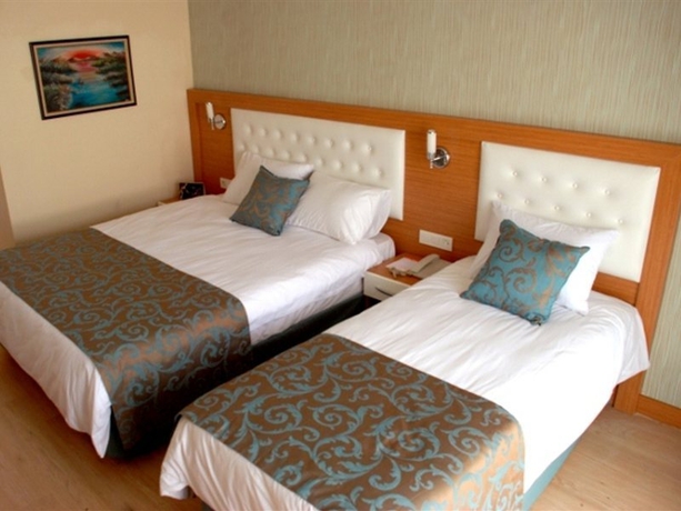 Imagen general del Hotel The Colours Side. Foto 7