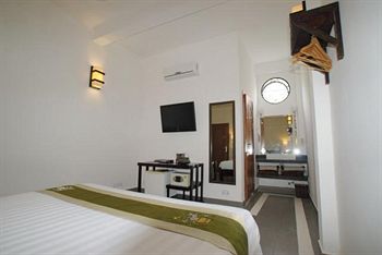 Imagen de los interiores del Hotel The Columns. Foto 16