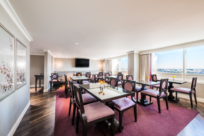 Imagen del bar/restaurante del Hotel The Commerce Casino and. Foto 4