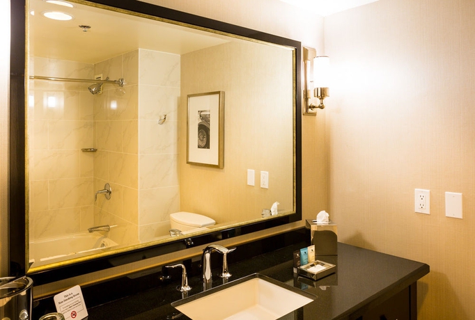 Imagen de la habitación del Hotel The Commerce Casino and. Foto 7