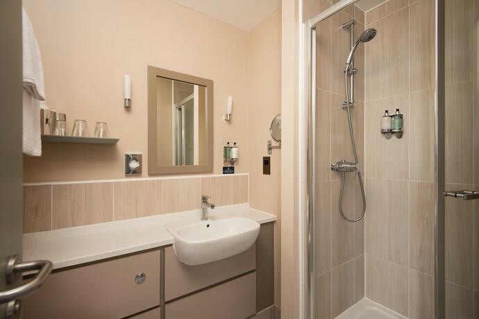 Imagen de la habitación del Hotel The Commissioners Quay Inn - The Inn Collection Group. Foto 18