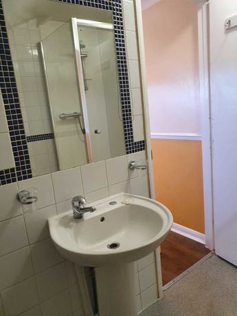Imagen de la habitación del Hotel The Commongate. Foto 4