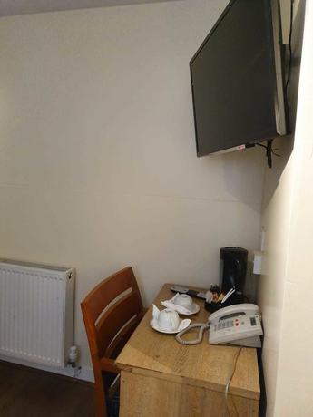 Imagen de la habitación del Hotel The Commongate. Foto 13
