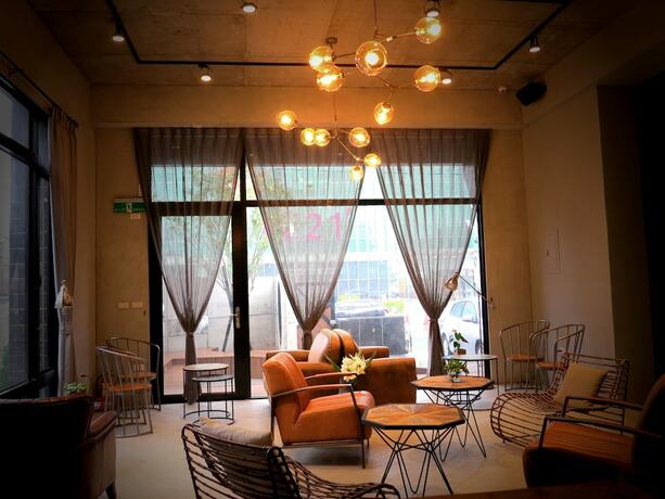 Imagen general del Hotel The Compass Inn. Foto 2