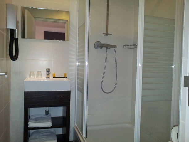 Imagen de la habitación del Hotel The Concert. Foto 15