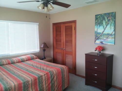 Imagen de la habitación del Hotel The Conch House Marina Resort. Foto 7