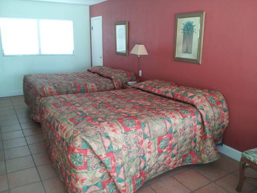 Imagen de la habitación del Hotel The Conch House Marina Resort. Foto 12