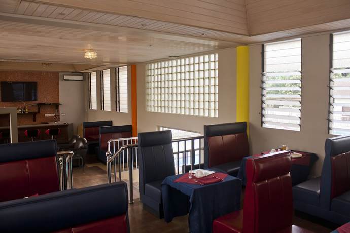 Imagen del bar/restaurante del Hotel The Congress. Foto 3