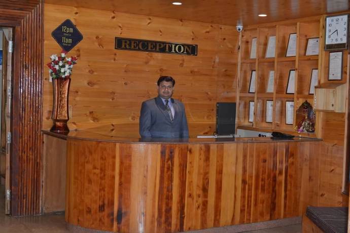 Imagen de los interiores del Hotel The Conifer. Foto 15