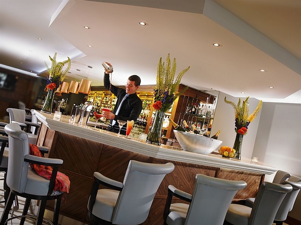 Imagen del bar/restaurante del Hotel The Connacht. Foto 4