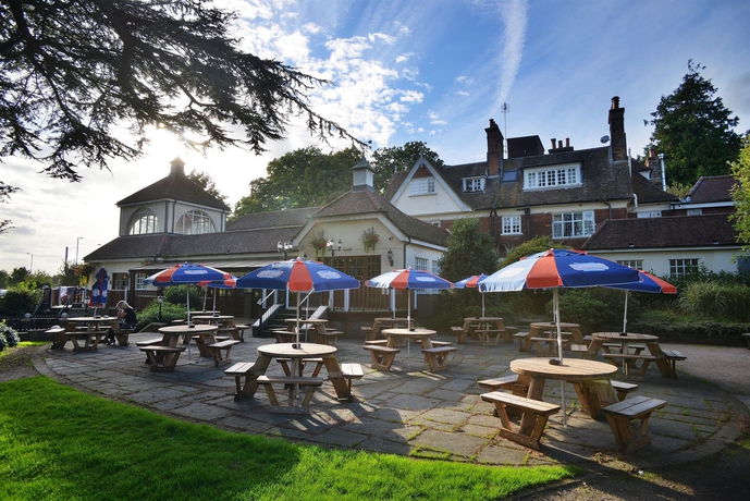 Imagen de los exteriores del Hotel The Conningbrook. Foto 14