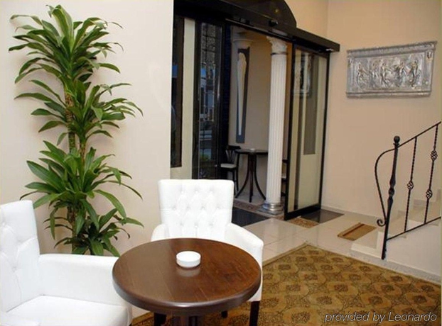 Imagen de los interiores del Hotel The Constantine. Foto 8