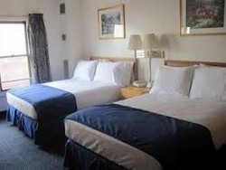 Imagen de la habitación del Hotel The Constitution Inn. Foto 2
