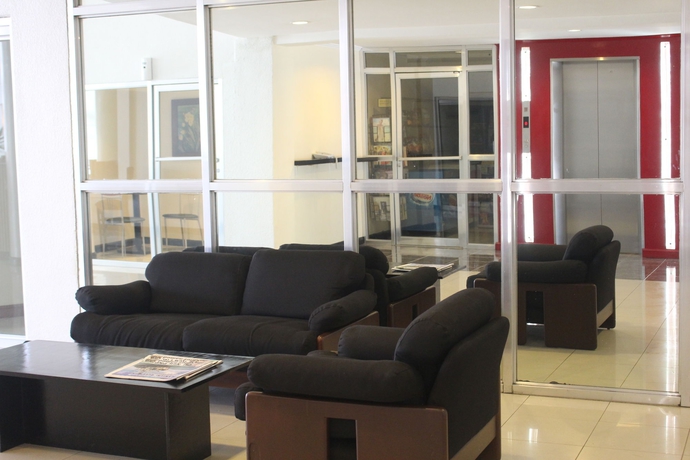 Imagen de los interiores del Hotel The Contemporary. Foto 8