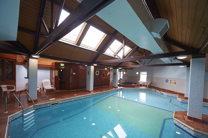 Imagen de la piscina del Hotel The Cooden Beach. Foto 19