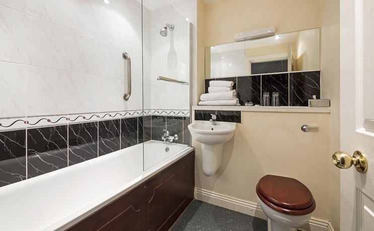 Imagen de la habitación del Hotel The Cook And Barker Inn. Foto 11