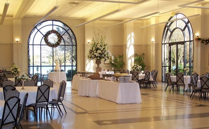 Imagen de los interiores del Hotel The Cook and Conference Center. Foto 12