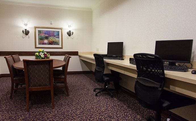 Imagen de los interiores del Hotel The Cook and Conference Center. Foto 15