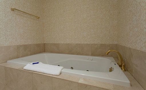 Imagen de la habitación del Hotel The Cook and Conference Center. Foto 8