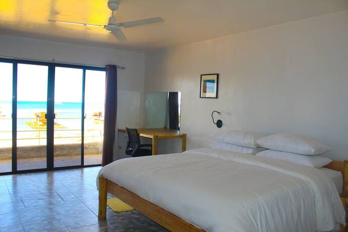 Imagen general del Hotel The Coral Beach Club. Foto 5