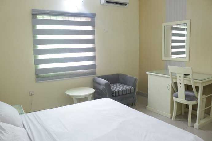 Imagen de la habitación del Hotel The Coral Reef. Foto 8