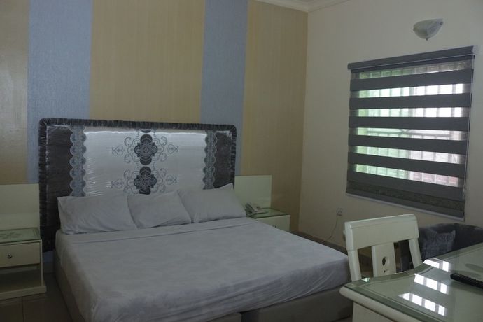 Imagen de la habitación del Hotel The Coral Reef. Foto 13