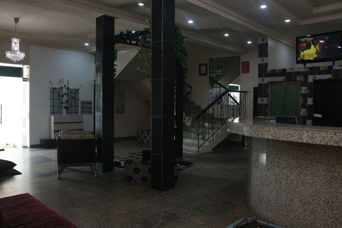 Imagen de los interiores del Hotel The Coral Reef. Foto 20