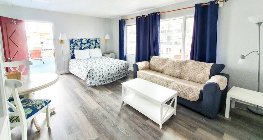 Imagen de la habitación del Hotel The Coral Sands Motel. Foto 18