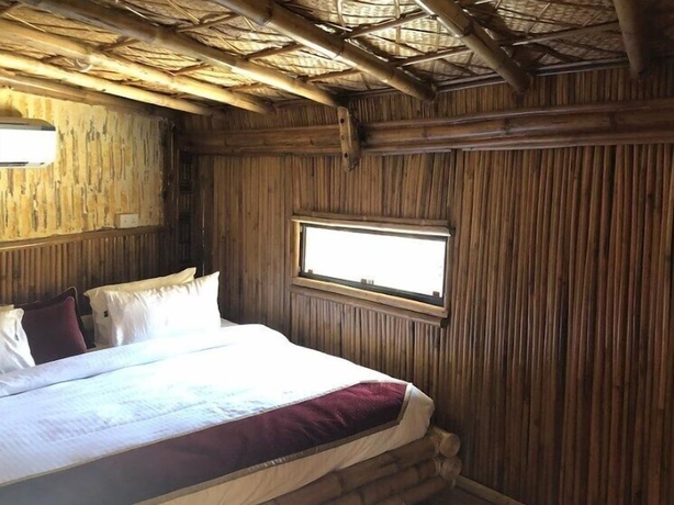 Imagen de la habitación del Hotel The Corbett Downtown Resort. Foto 6