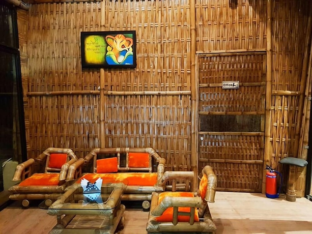 Imagen de los interiores del Hotel The Corbett Downtown Resort. Foto 18