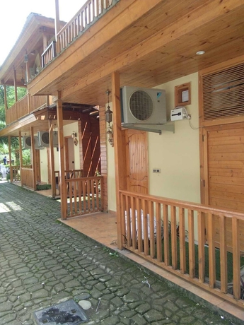 Imagen de la habitación del Hotel The Corbett Downtown Resort. Foto 11