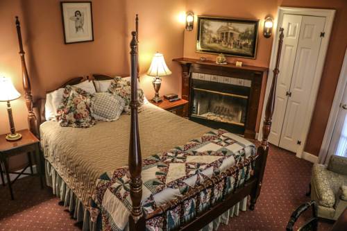 Imagen de la habitación del Hotel The Cornell Inn, Lenox. Foto 3
