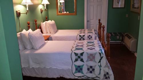 Imagen de la habitación del Hotel The Cornell Inn, Lenox. Foto 9