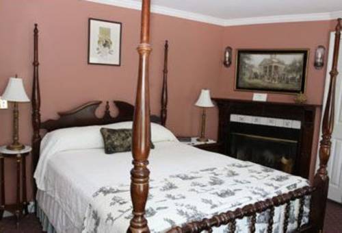 Imagen de la habitación del Hotel The Cornell Inn, Lenox. Foto 11