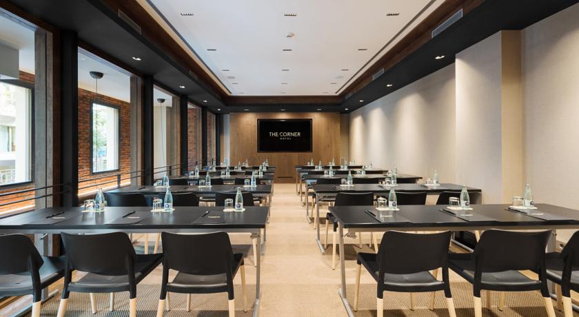 Imagen general del Hotel The Corner. Foto 10