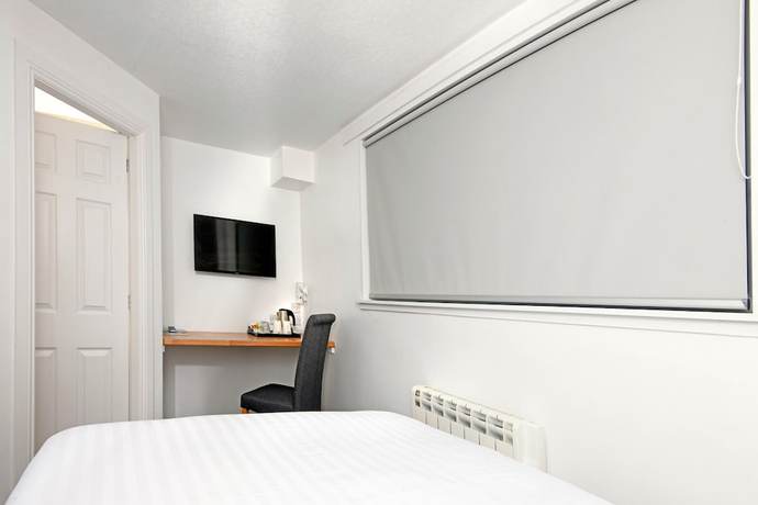 Imagen de la habitación del Hotel The Corner House, Annan. Foto 5
