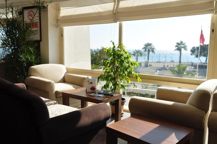 Imagen general del Hotel The Corner Park. Foto 7