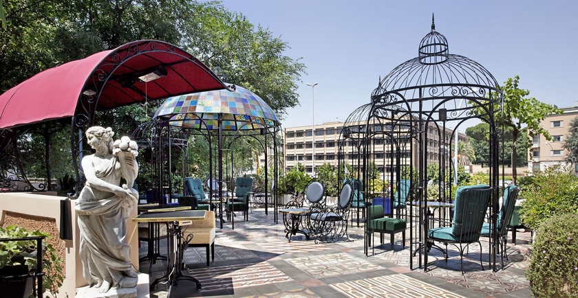 Imagen de los exteriores del Hotel The Corner Roma. Foto 15