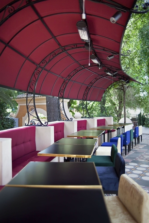 Imagen de los exteriores del Hotel The Corner Roma. Foto 16