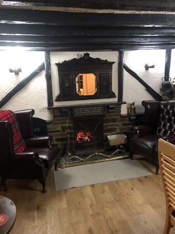 Imagen del bar/restaurante del Hotel The Cornishman Inn. Foto 10