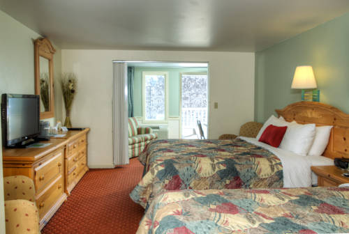 Imagen de la habitación del Hotel The Corsair and Cross Rip Oceanfront Resort. Foto 9