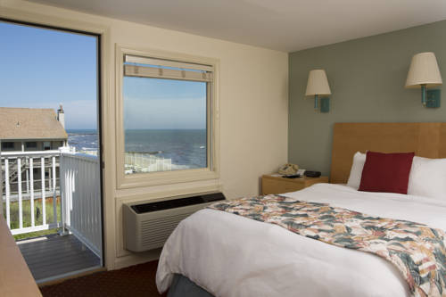 Imagen de la habitación del Hotel The Corsair and Cross Rip Oceanfront Resort. Foto 10